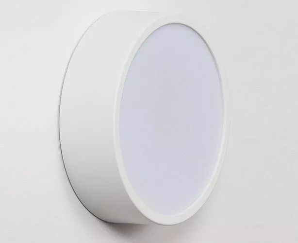 Точечный накладной светильник ITALLINE M04-525-146 white 4000K