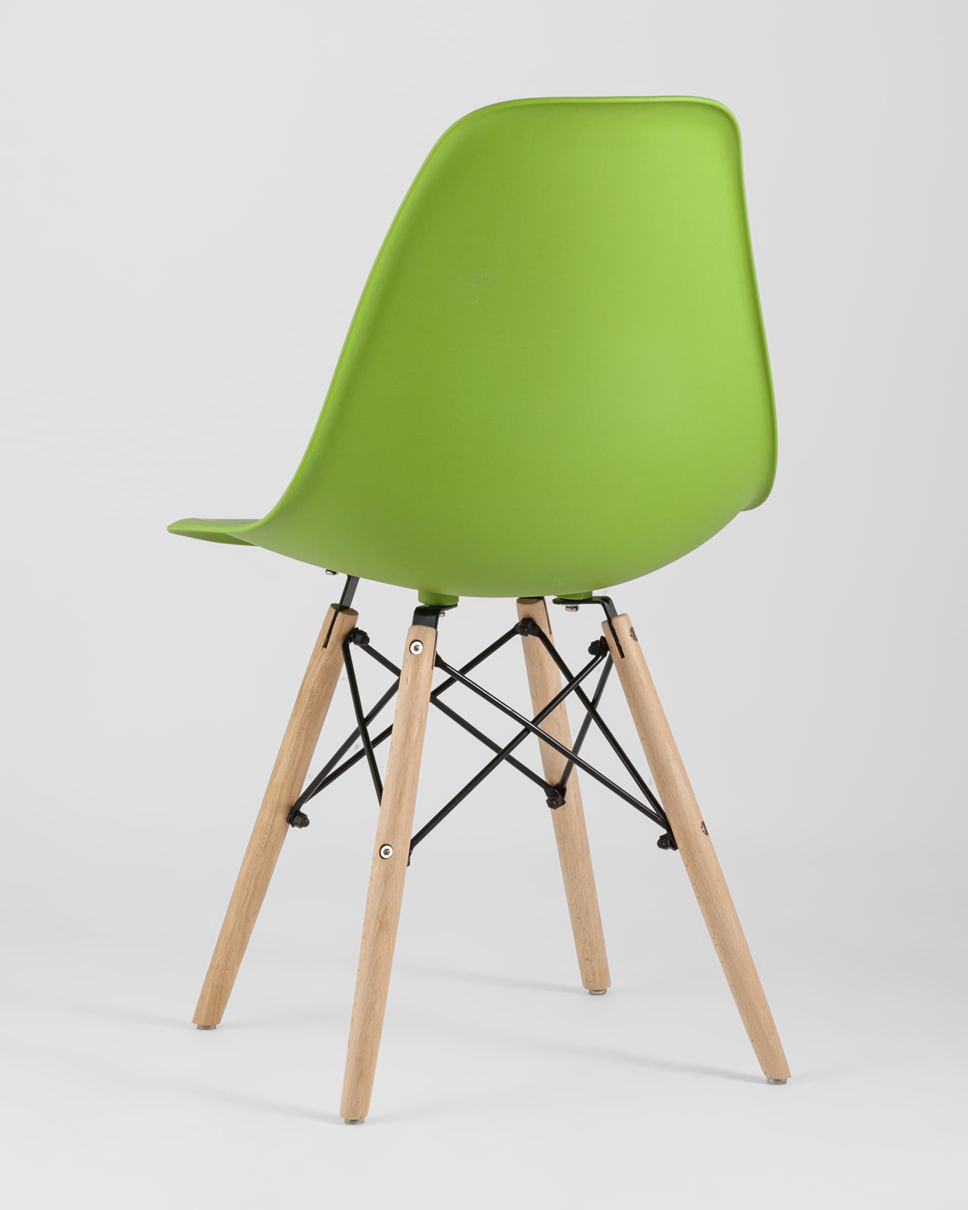 Стул Eames Style DSW зеленый