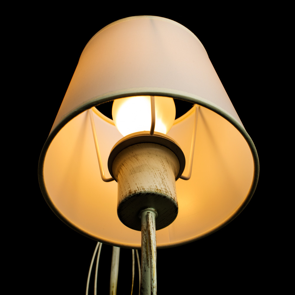 Подвесная люстра Arte Lamp ORLEAN белый, золото A9310LM-8WG