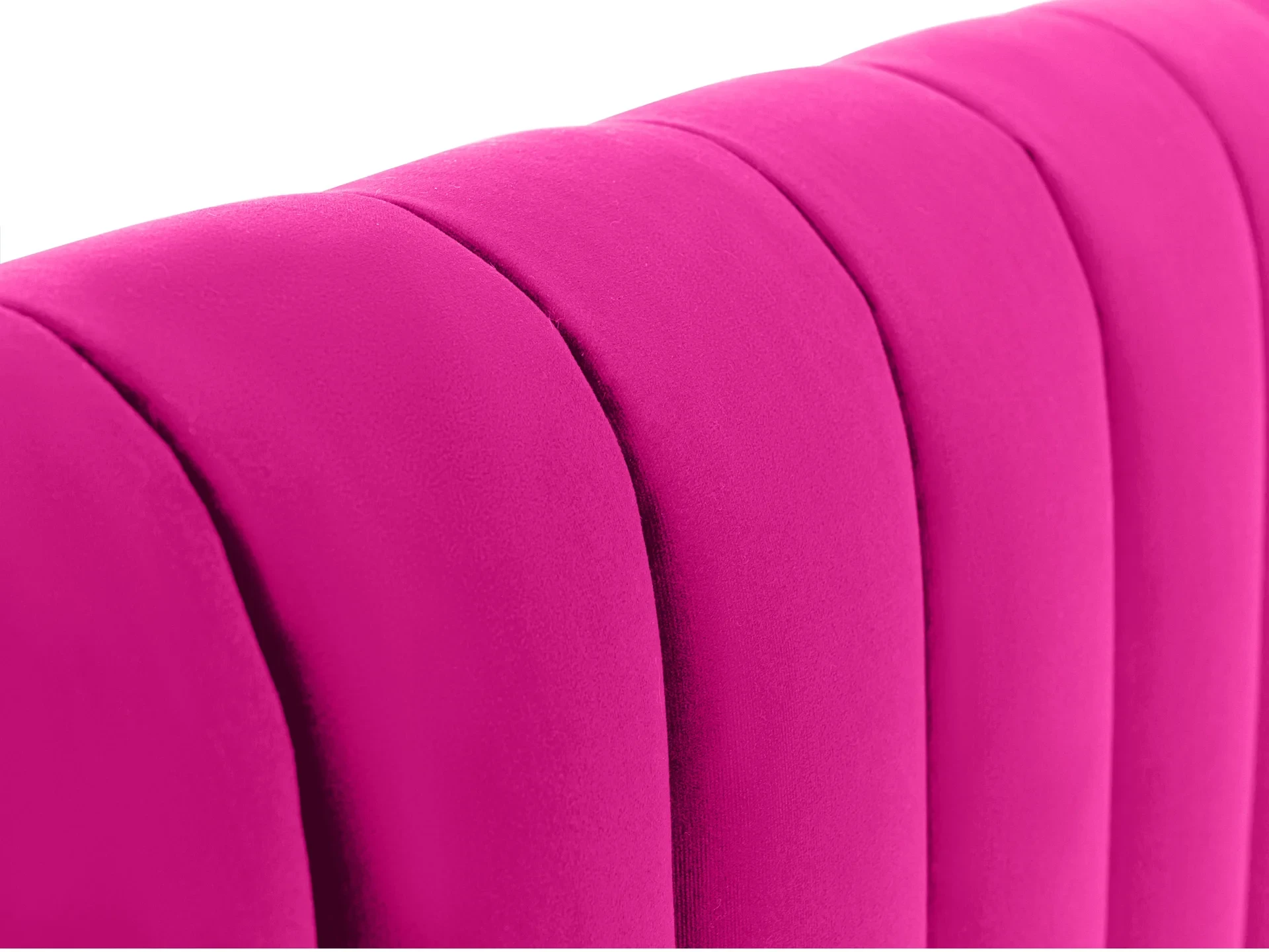 Кровать Dijon с мягким изголовьем 160х200 розовый 588170