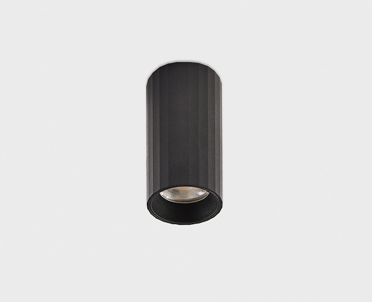 Точечный накладной светильник ITALLINE IT08-8028 black 3000K
